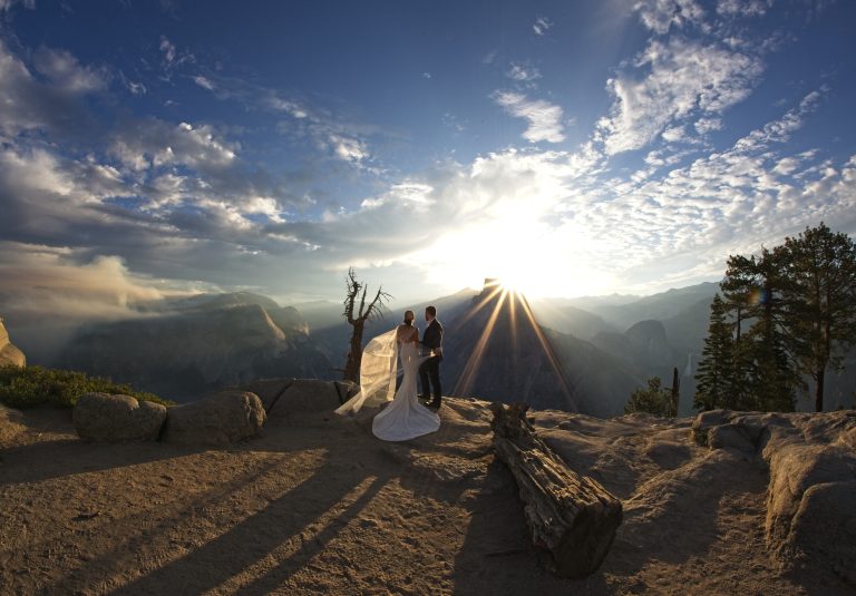 Glacier Point, Yosemite, wedding couple